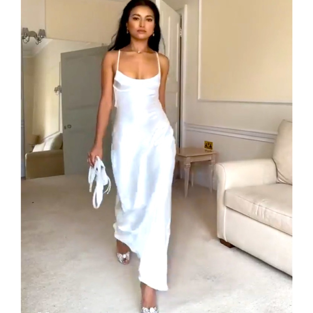 Viral white Zara slip dress - medium new with tags